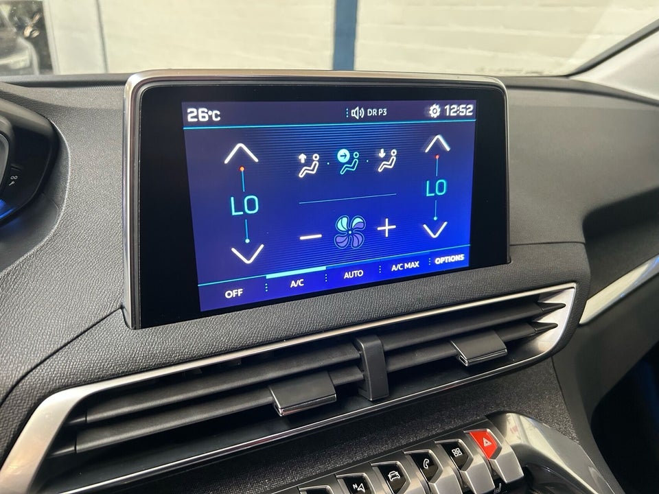 Peugeot 5008 1,2 e-THP 130 Allure 7prs 5d
