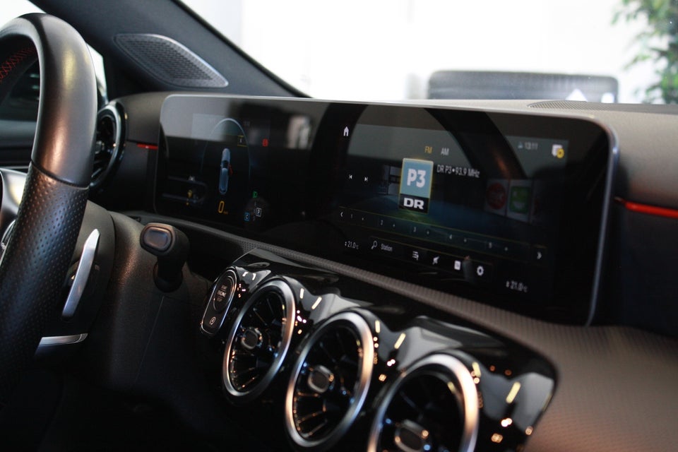 Mercedes A200 1,3 AMG Line aut. 5d