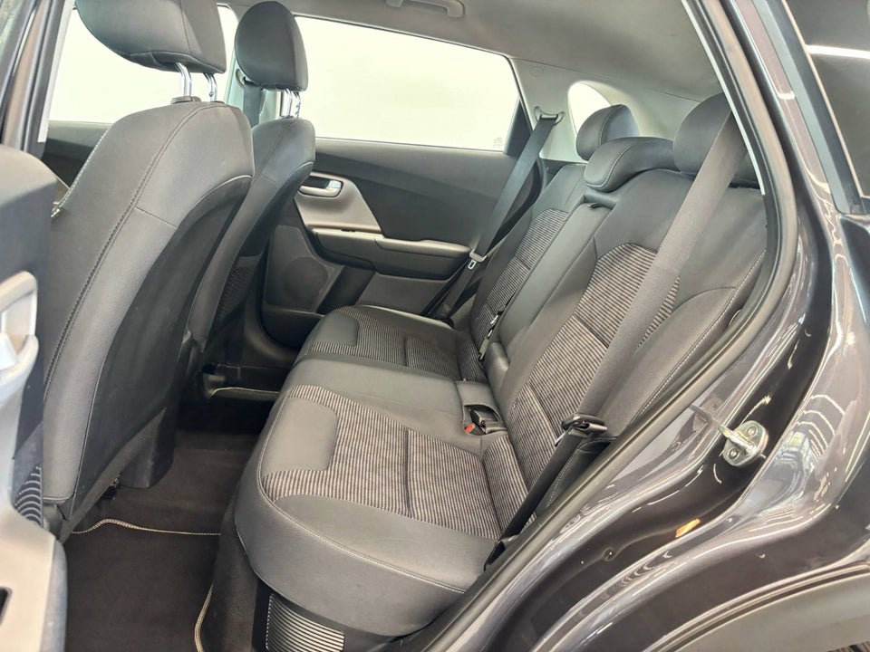 Kia Niro 1,6 PHEV Concept DCT 5d