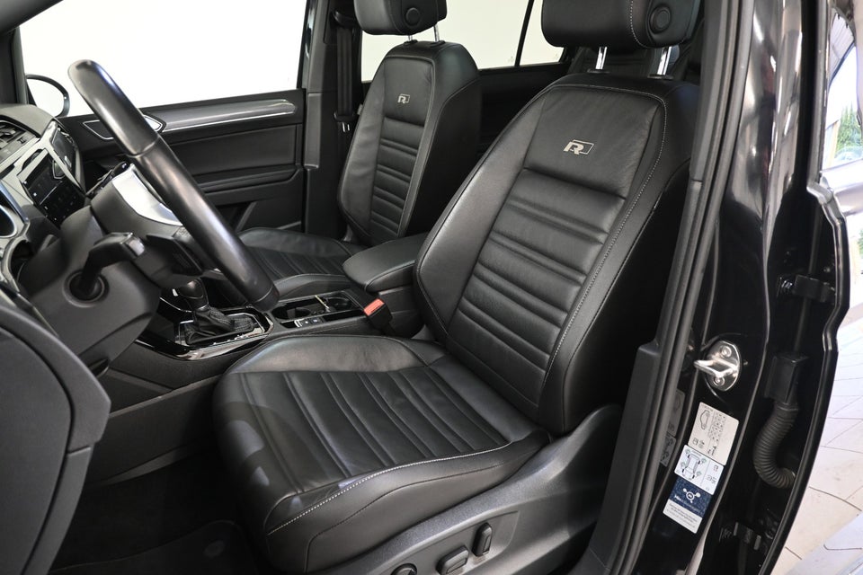VW Touran 1,8 TSi 180 R-line DSG 7prs 5d