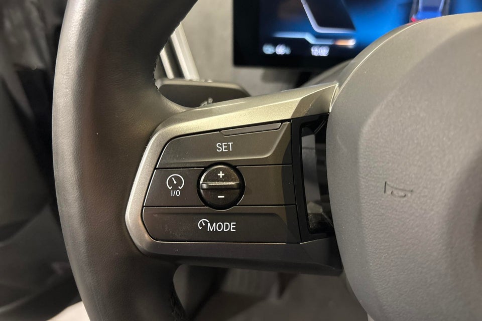 BMW iX xDrive60 Fully Charged 5d