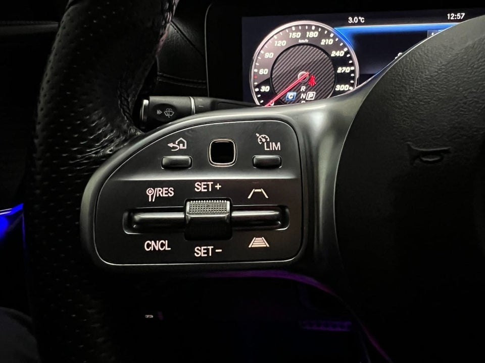 Mercedes E300 2,0 AMG Line aut. 4d