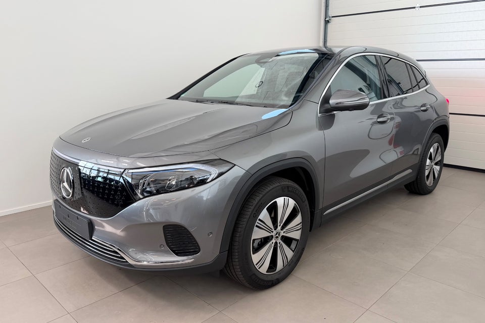 Mercedes EQA250+ Progressive 5d