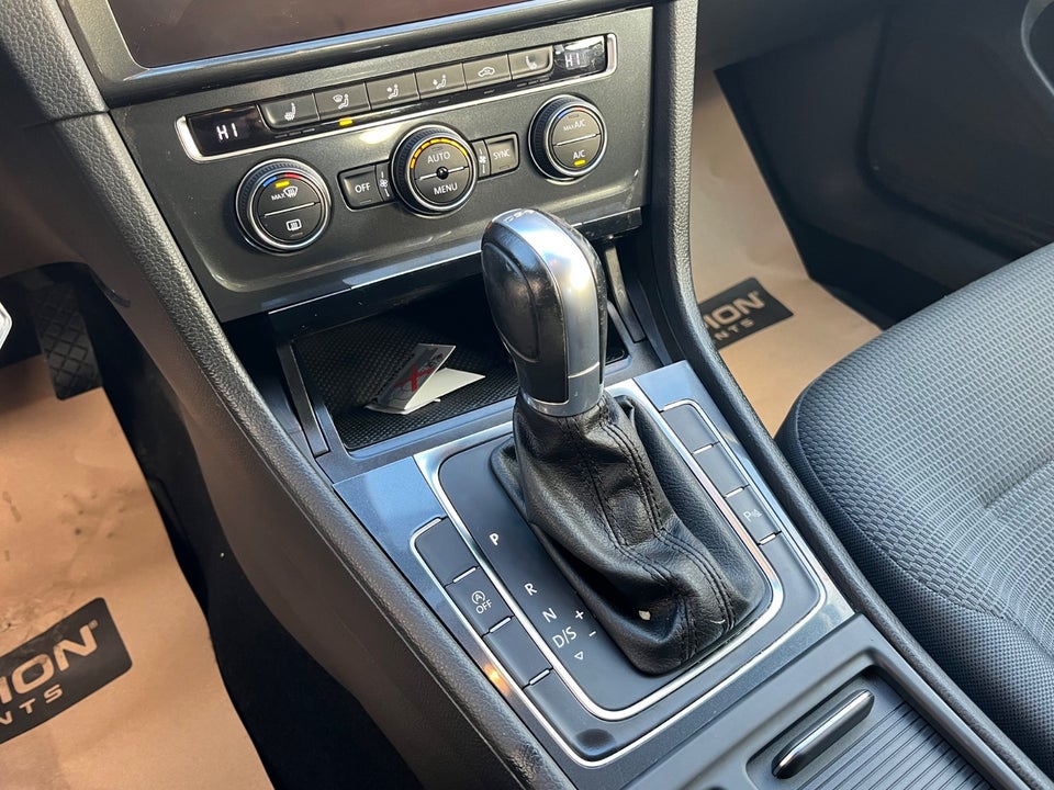 VW Golf VII 1,5 TSi 130 Comfortline DSG 5d