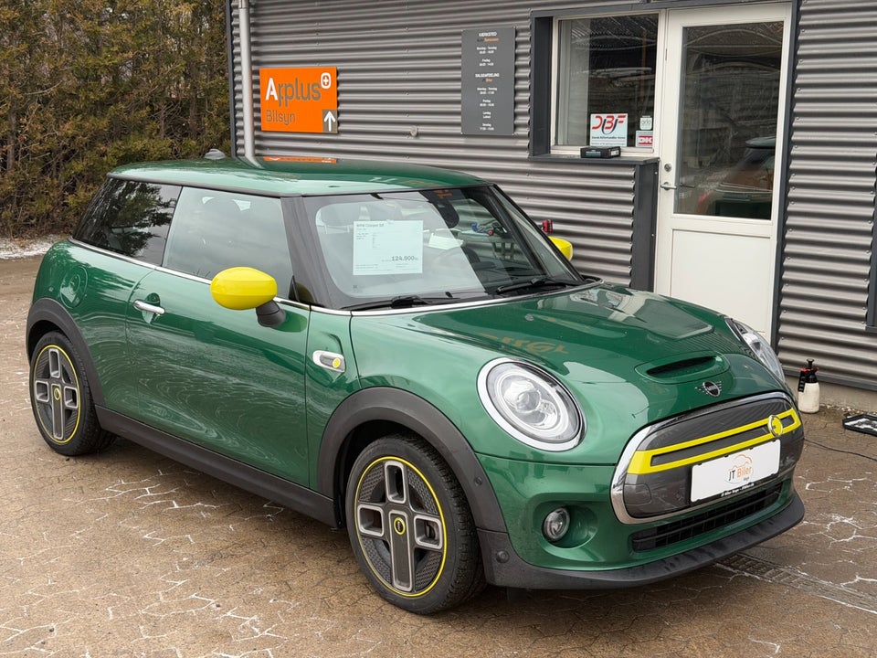 MINI Cooper SE Trim L 3d