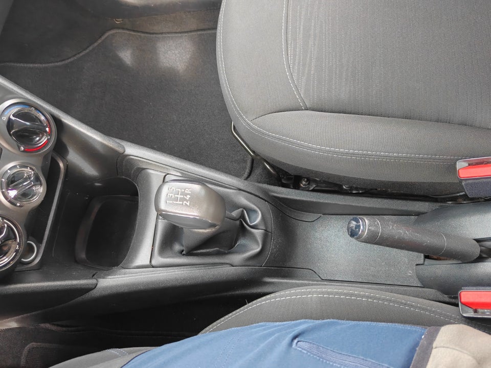 Peugeot 208 1,0 VTi Access Air 5d