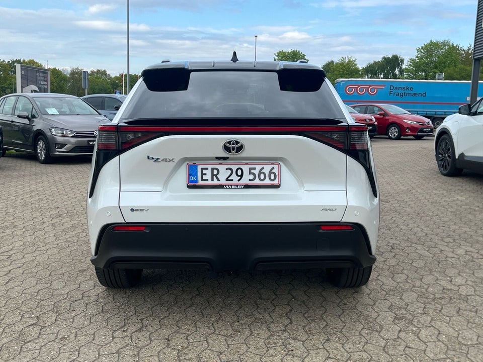 Toyota bZ4X 73 Executive AWD 5d
