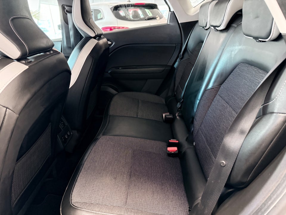 Renault Captur 1,6 E-Tech Intens 5d