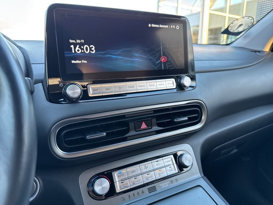 Hyundai Kona 64 EV Advanced 5d