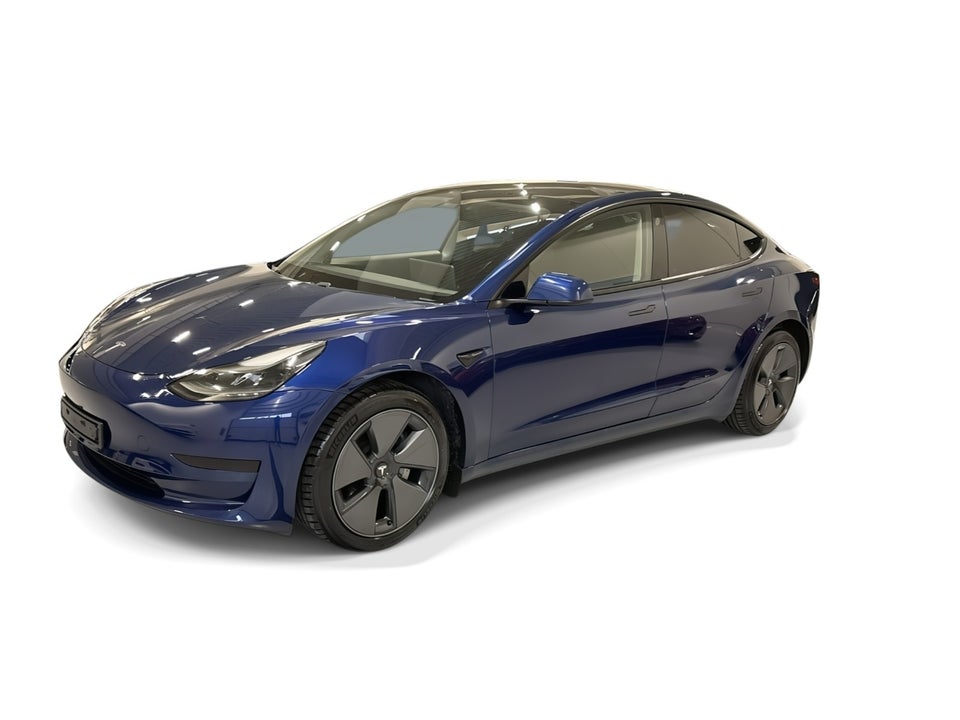 Tesla Model 3 Standard Range+ RWD 4d