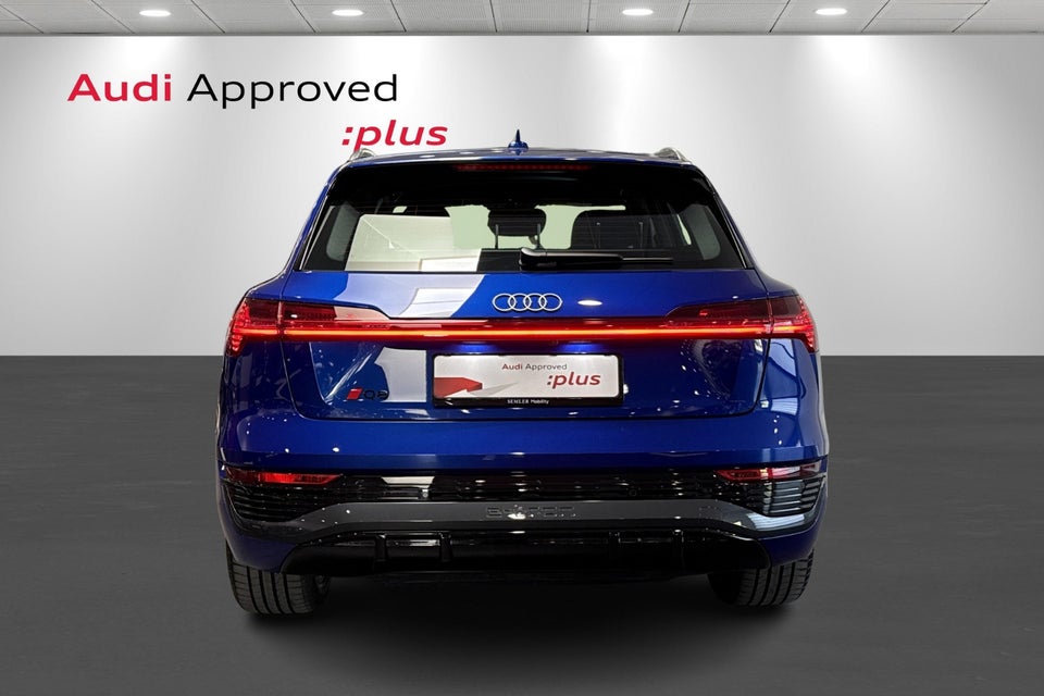 Audi Q8 e-tron 55 S-line quattro 5d