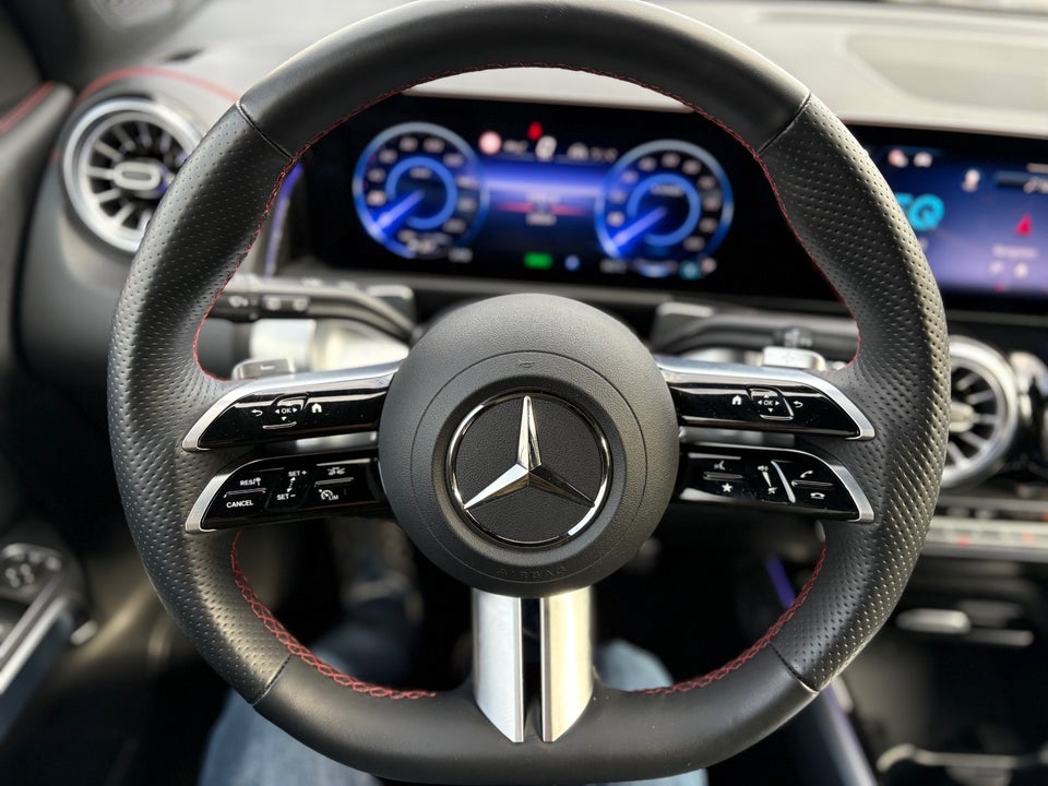 Mercedes EQB350 AMG Line 4Matic 5d