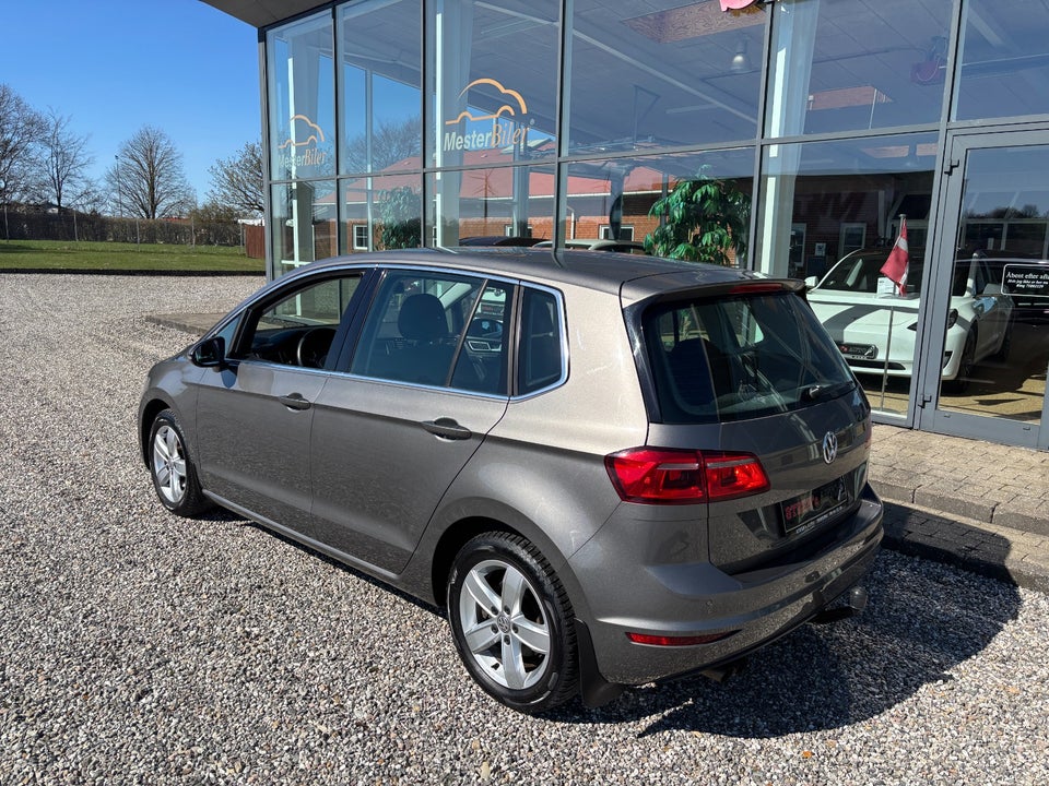 VW Golf Sportsvan 1,4 TSi 150 Highline DSG BMT 5d