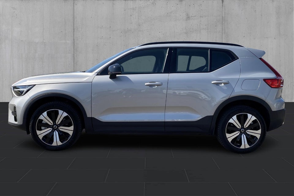 Volvo XC40 ReCharge Start 5d