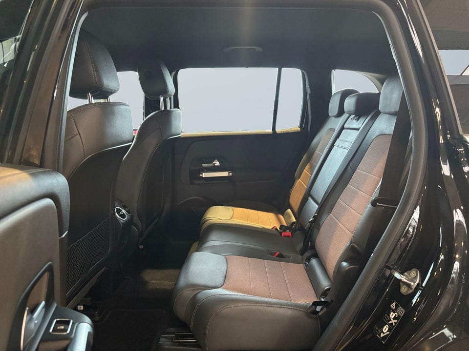 Mercedes EQB300 4Matic 5d