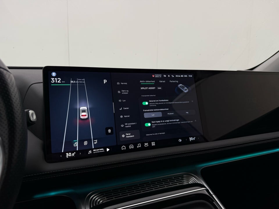 Xpeng G9 Long Range 5d