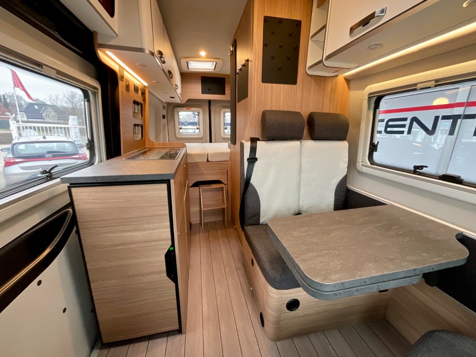 Ford Weinsberg 2,0 CaraBus 600MQ aut. 3d