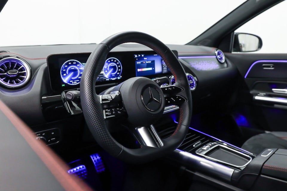 Mercedes EQA350 AMG Advance Plus 4Matic 5d