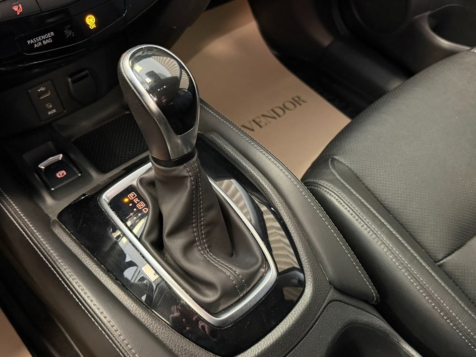 Nissan X-Trail 1,75 dCi 150 N-Connecta 5d