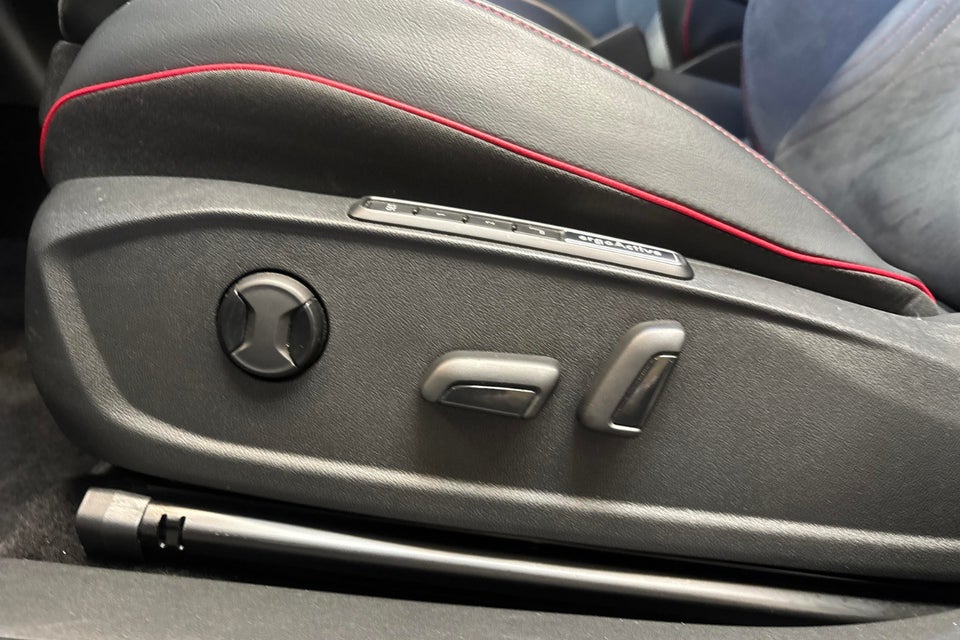 VW ID.4 77 GTX Max+ 4Motion 5d