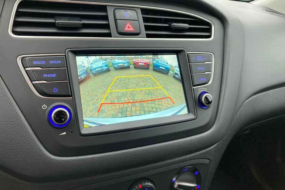 Hyundai i20 1,25 Style 5d