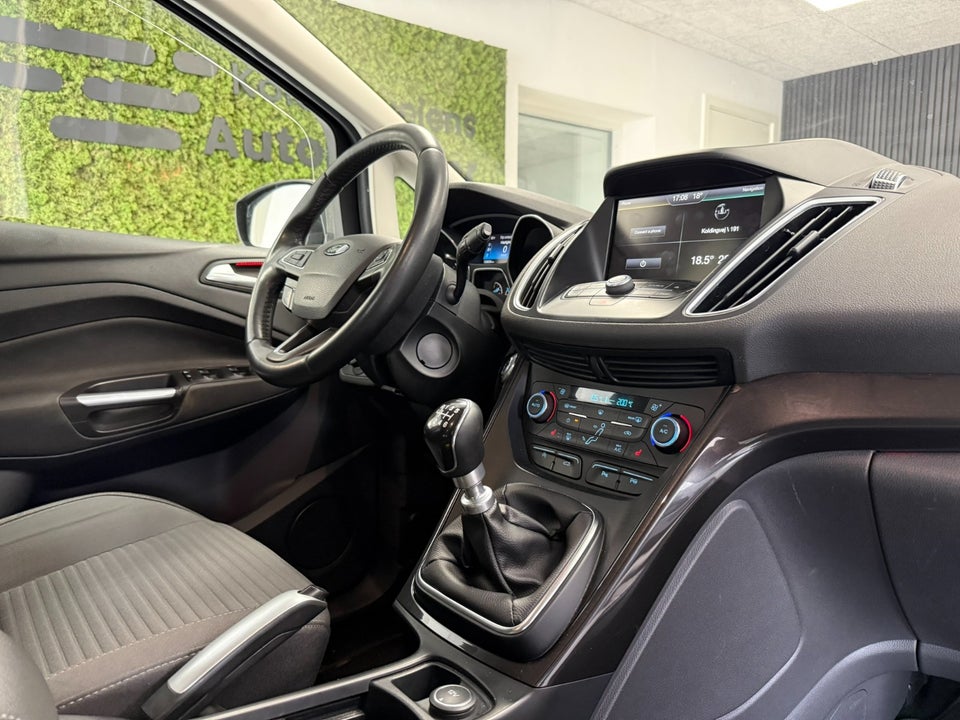 Ford C-MAX 1,0 SCTi 125 Titanium 5d