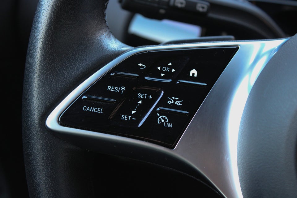 Mercedes EQA250 Progressive 5d