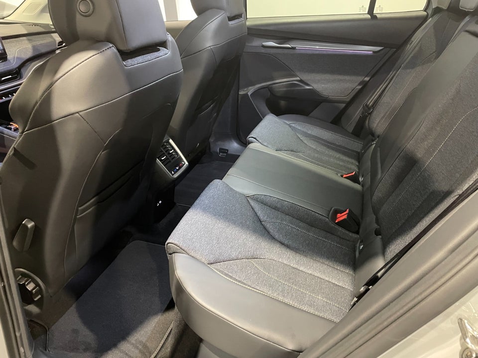 Skoda Elroq 85 iV Premium 5d