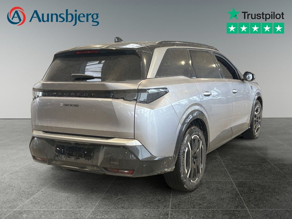 Peugeot e-5008 77 GT 7prs 5d