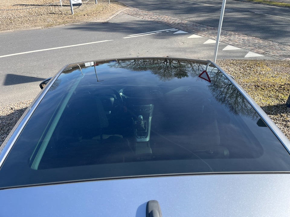 Peugeot 308 1,6 BlueHDi 120 Allure Sky 5d