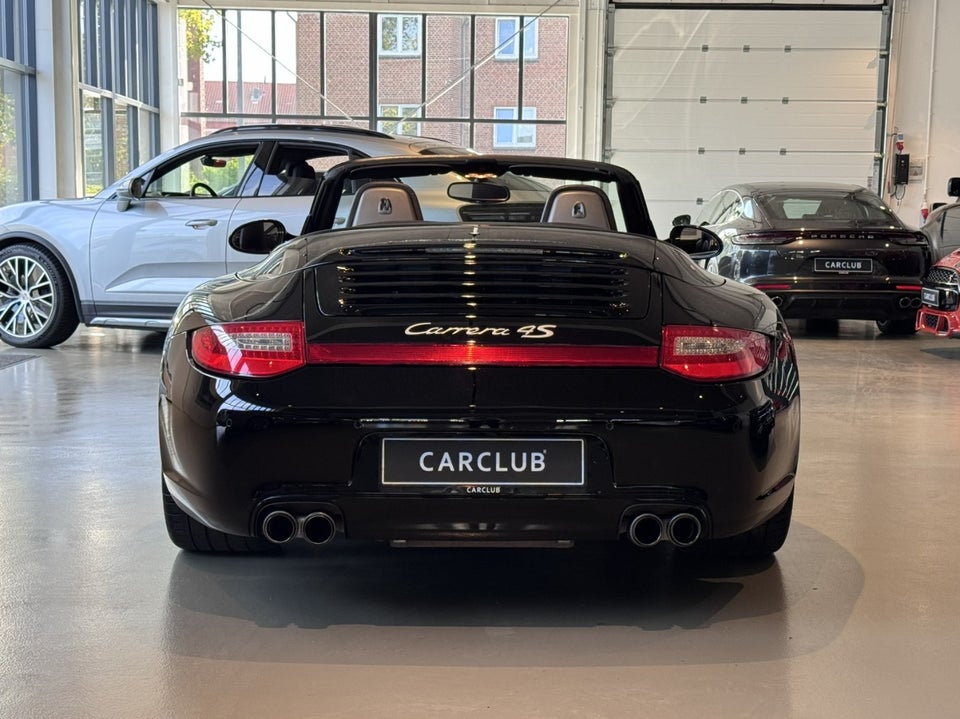 Porsche 911 Carrera 4S 3,8 Cabriolet PDK 2d