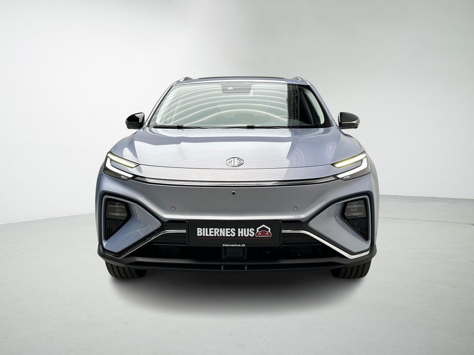 MG Marvel R Performance 5d