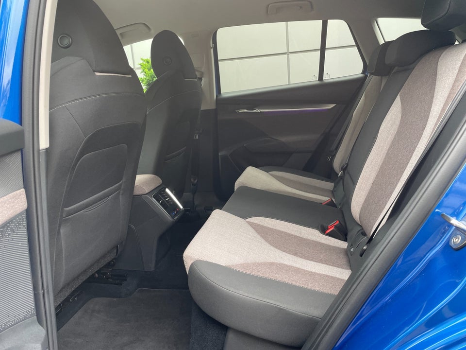 Skoda Enyaq 60 iV Lodge 5d