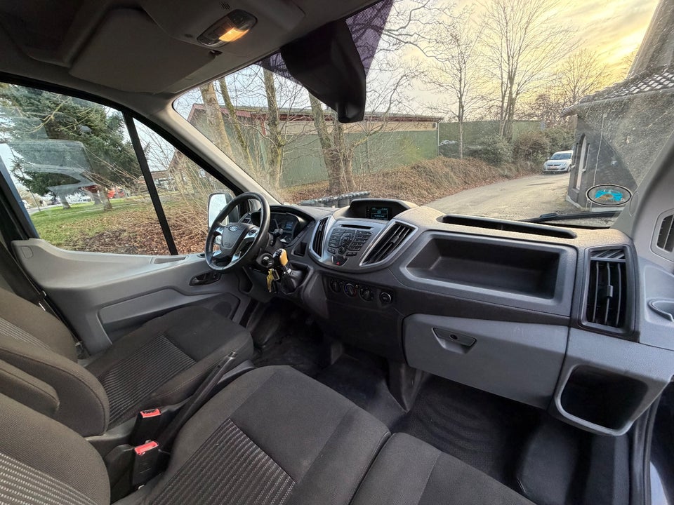 Ford Transit 350 L2 Van 2,2 TDCi 125 Trend H2 RWD