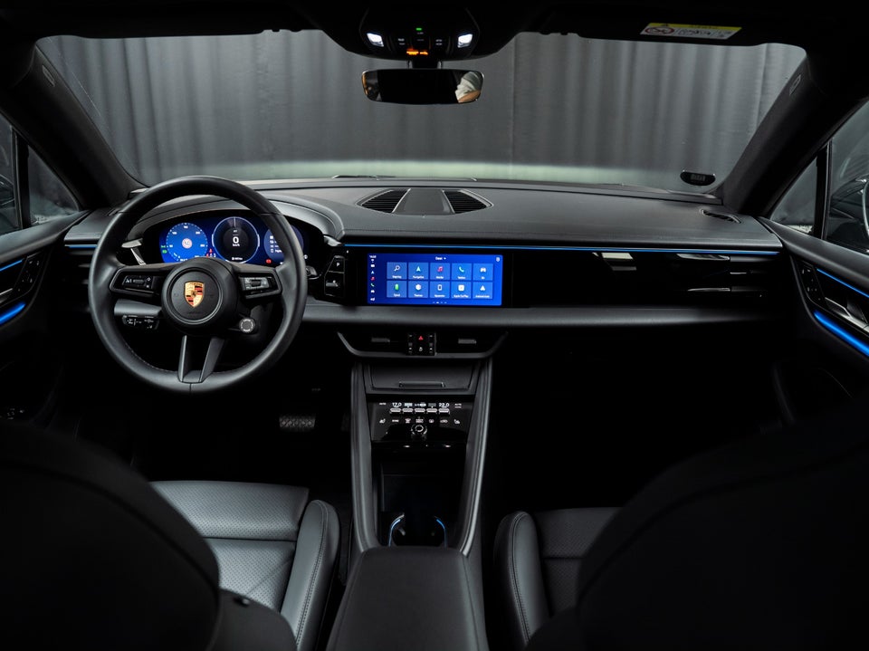 Porsche Macan 4 5d