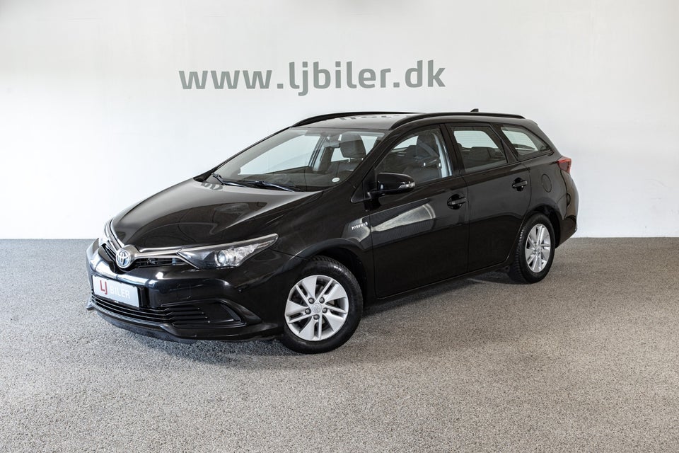 Toyota Auris 1,8 Hybrid H1 Touring Sports CVT 5d