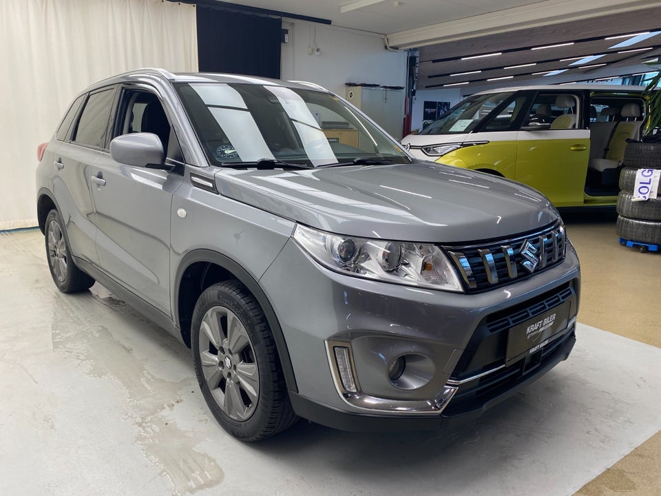 Suzuki Vitara 1,0 Boosterjet Active AllGrip 5d