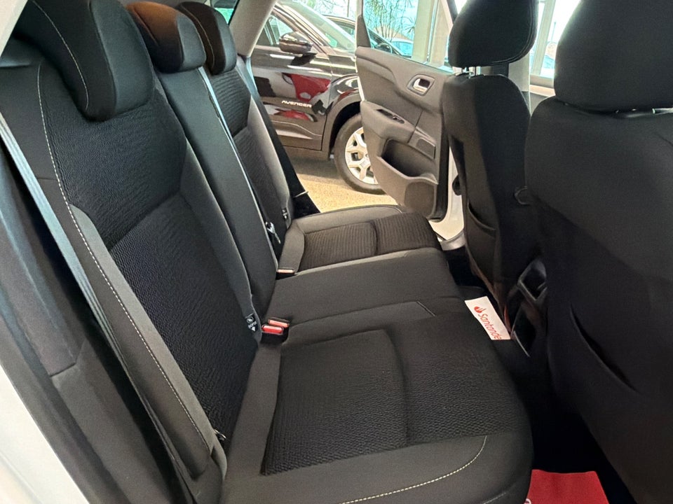 Citroën C4 1,6 BlueHDi 120 Millesime 5d