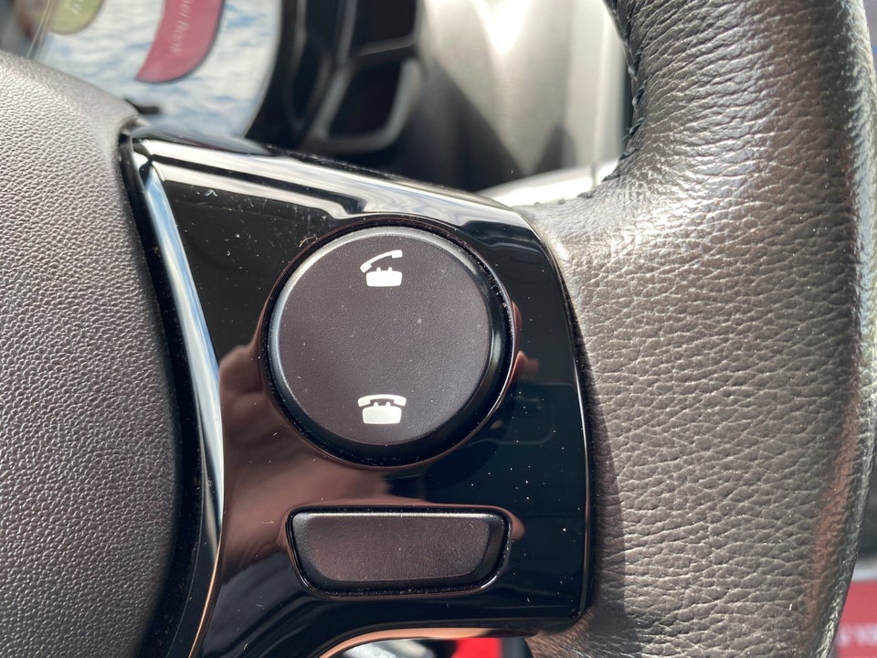 Toyota Aygo 1,0 VVT-i x-press 5d