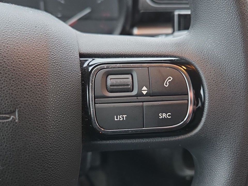 Citroën C3 1,2 PureTech 83 Shine LTD 5d