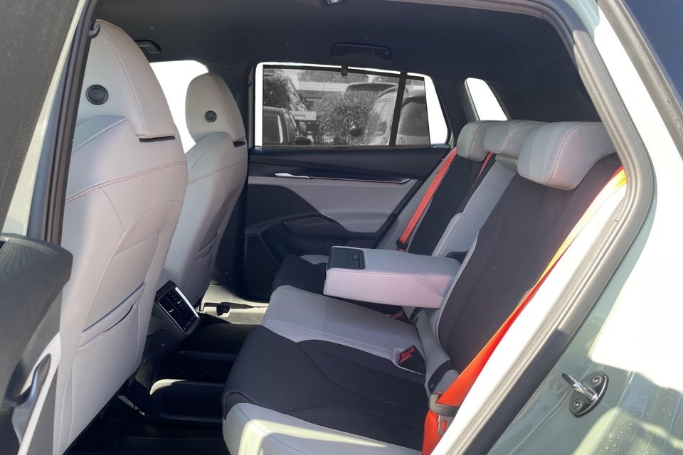 Skoda Elroq 85 iV Lodge Maxx 5d