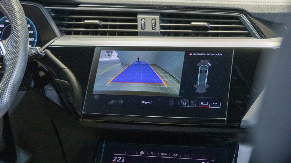 Audi e-tron 55 S-line quattro 5d