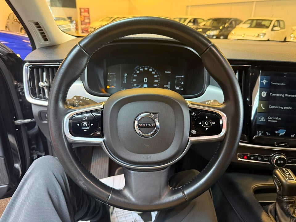 Volvo V90 2,0 D3 150 Momentum aut. 5d