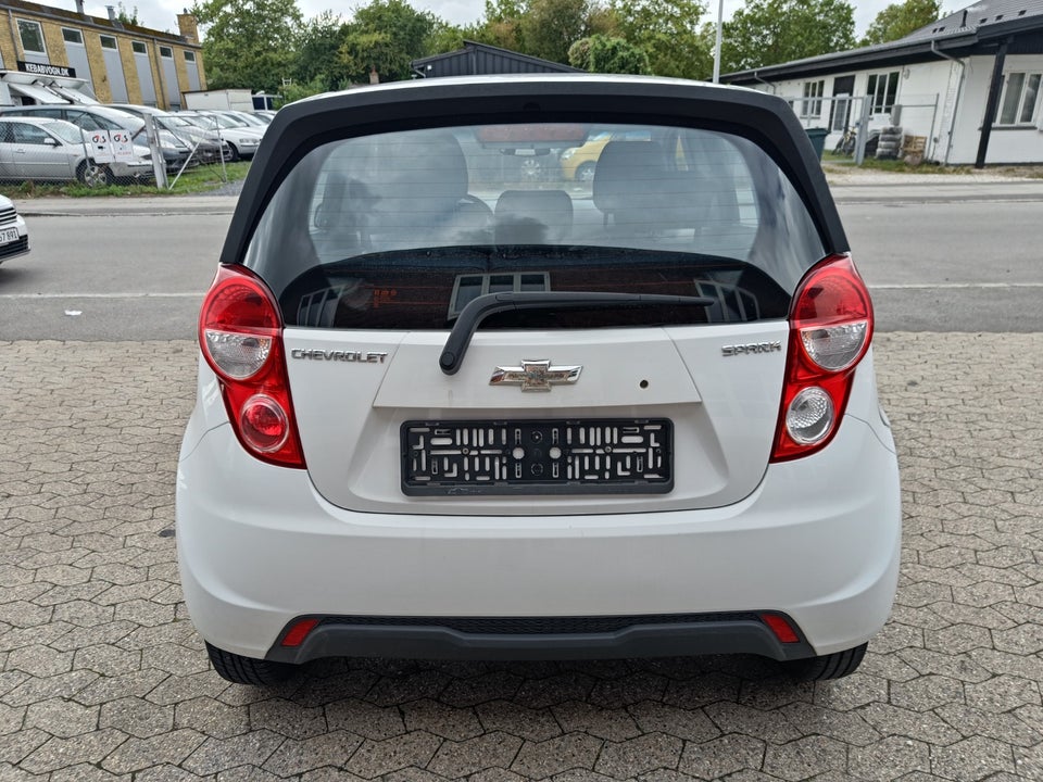 Chevrolet Spark 1,0 LT 5d