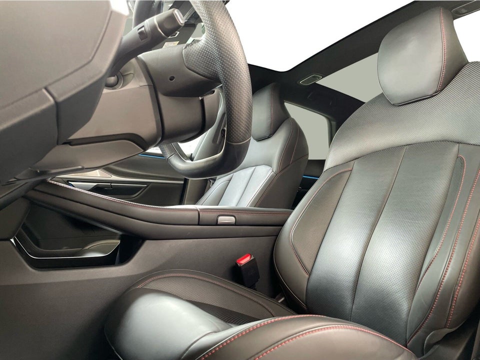 Xpeng P7 Performance 4d