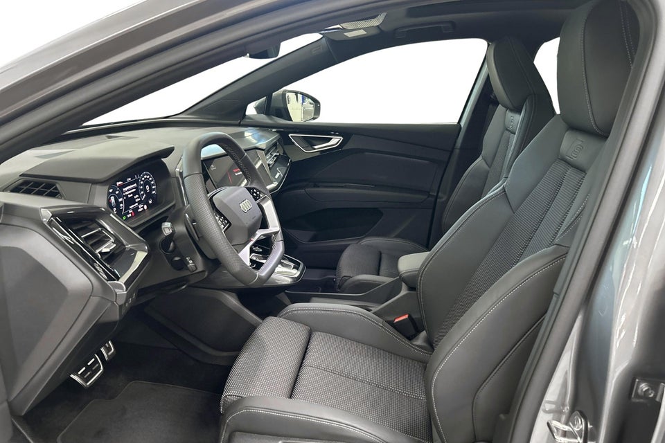 Audi Q4 e-tron 45 S-line Edition 5d