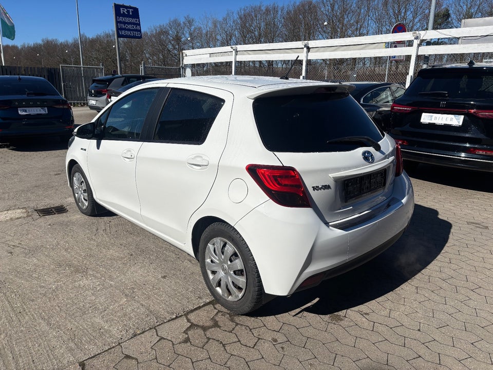Toyota Yaris 1,5 Hybrid H2 Limited e-CVT 5d