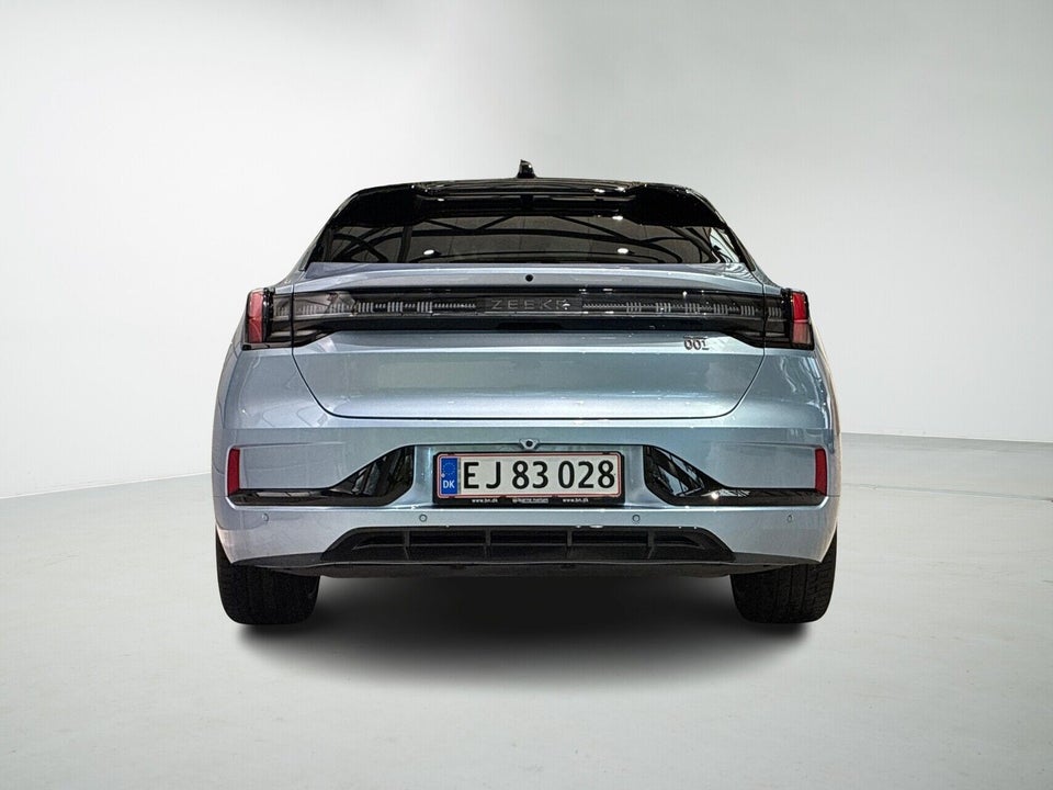 Zeekr 001 Privilege AWD 5d