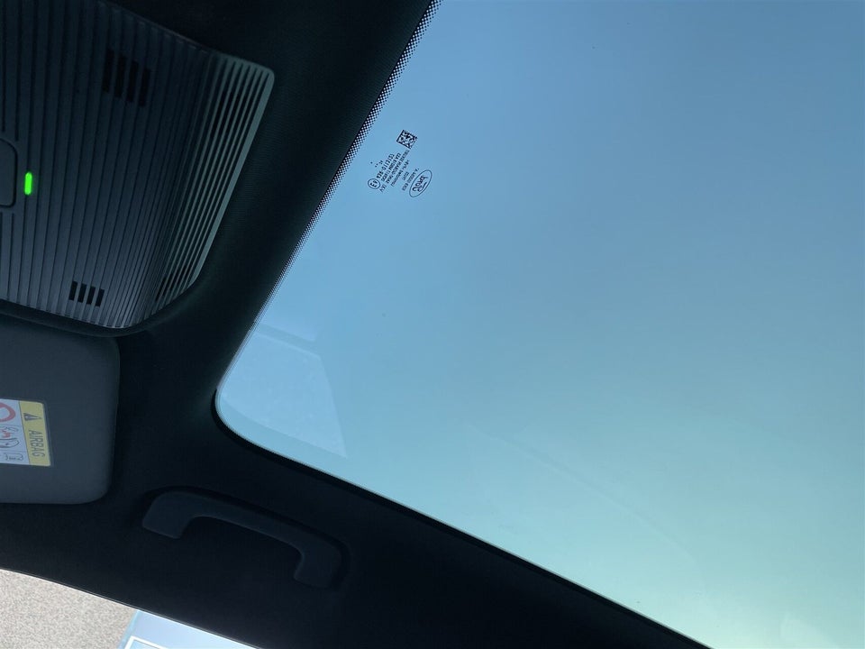 Ford Explorer 82 Premium Extended Range 5d