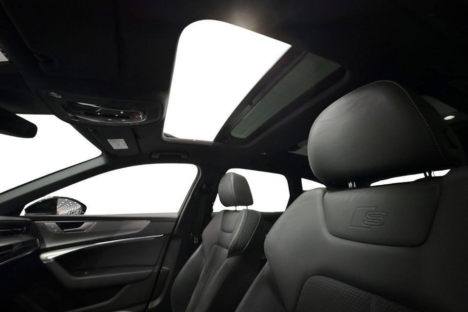 Audi A6 55 TFSi e Sport Avant quattro S-tr. 5d